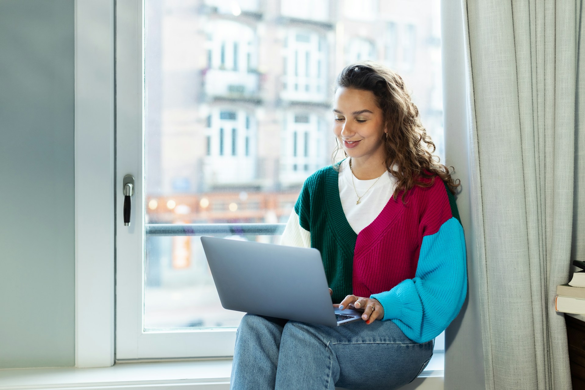 How to Market Yourself as a Freelancer Without Feeling Salesy